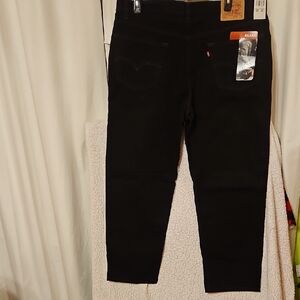 NWT Levi's 550 Relaxed Fit Black Jeans